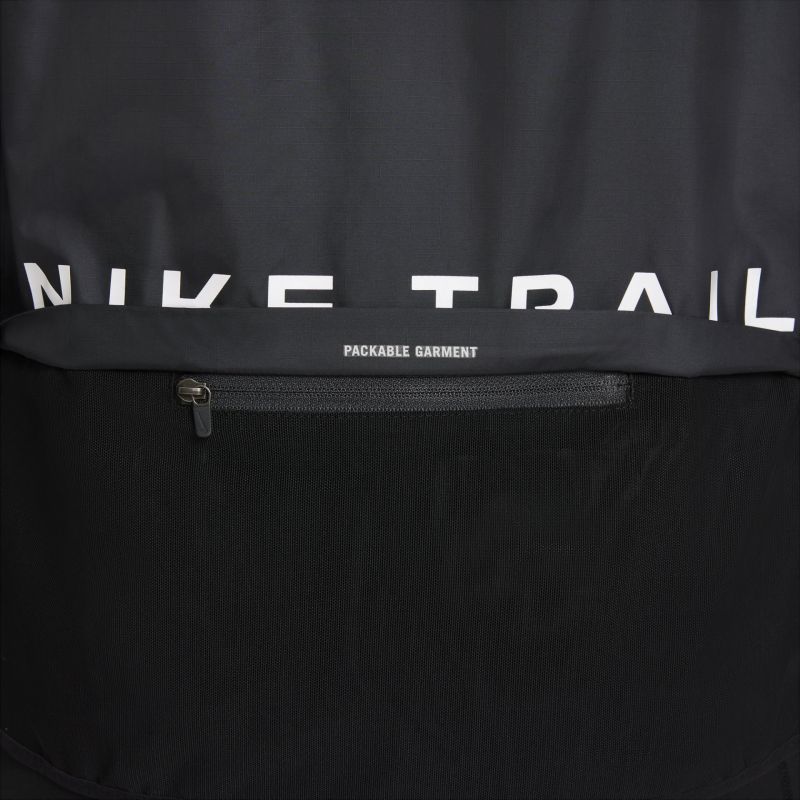 Kurtka Nike Shield W DC8041-010 - obrazek 8