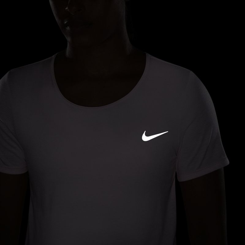 Koszulka Nike Dri-FIT Run Division W DD5176-511 - obrazek 4